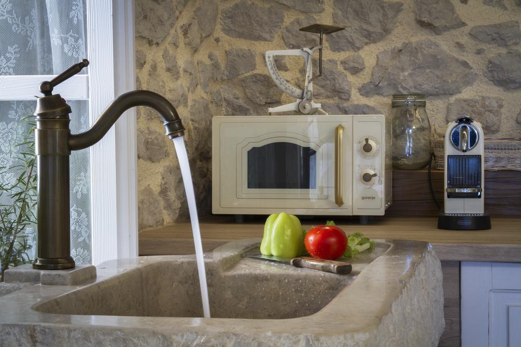 Holiday home White Heritage House Cizici